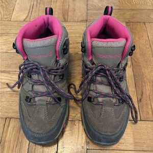 Bearpaw waterproof hiking boots